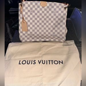 NWT Louis Vuitton Graceful PM